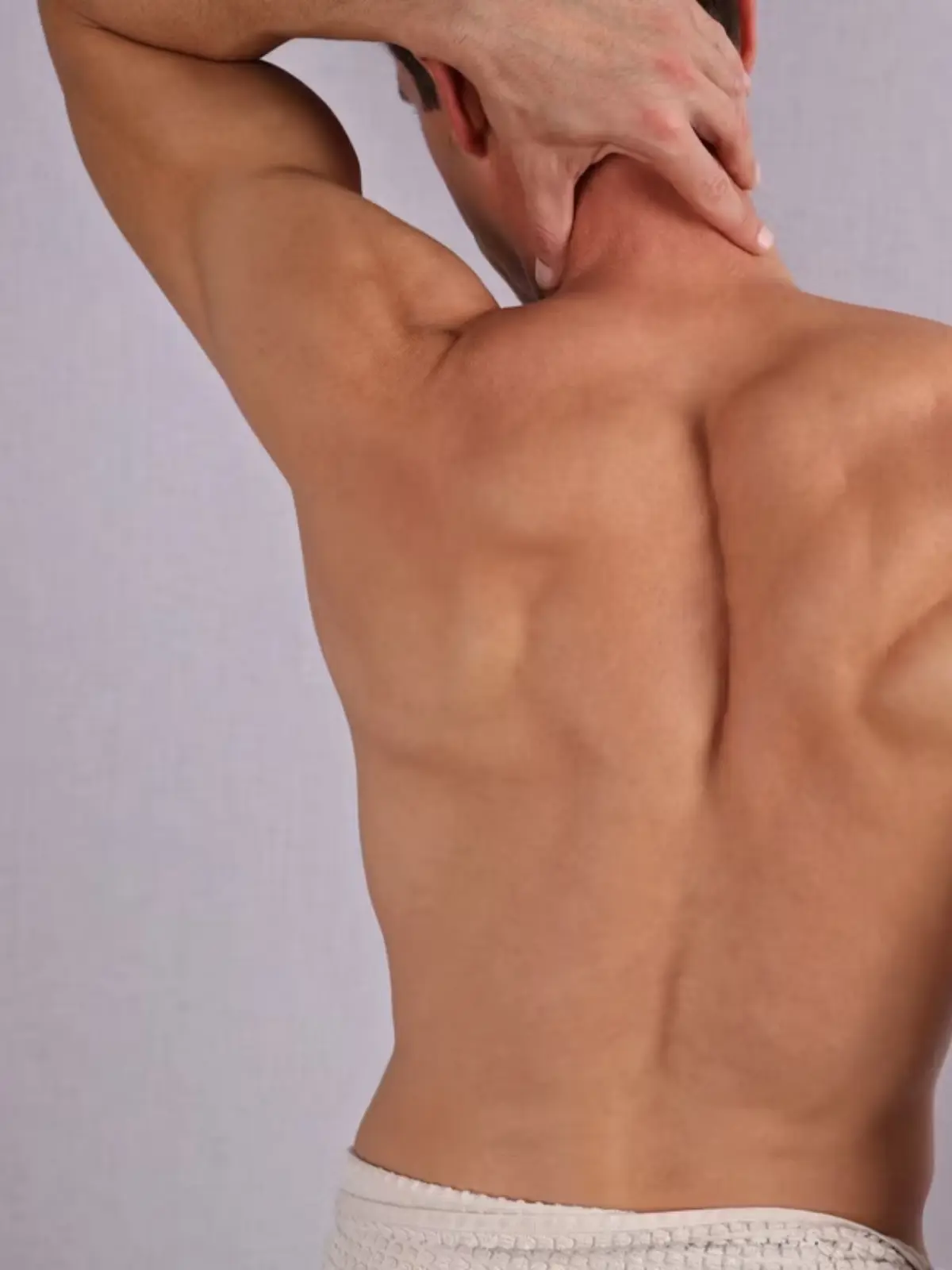 Mens upper back waxing London